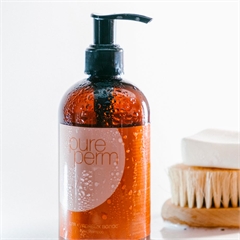 Шампунь Pure Perm «Для кудрявых волос» Шампунь Pure Perm «Для кудрявых волос»